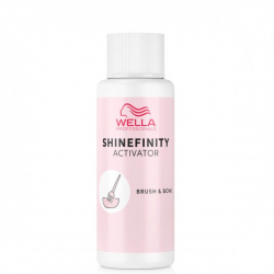  WELLA SHINEFINITY ACTIVADOR (BOL Y BROCHA), 60 ML.


